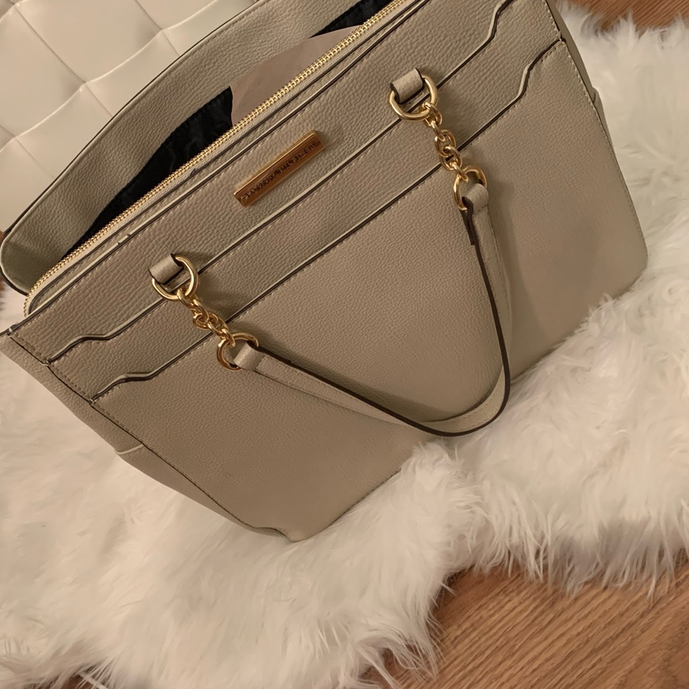 Tommy Hilfiger Tote